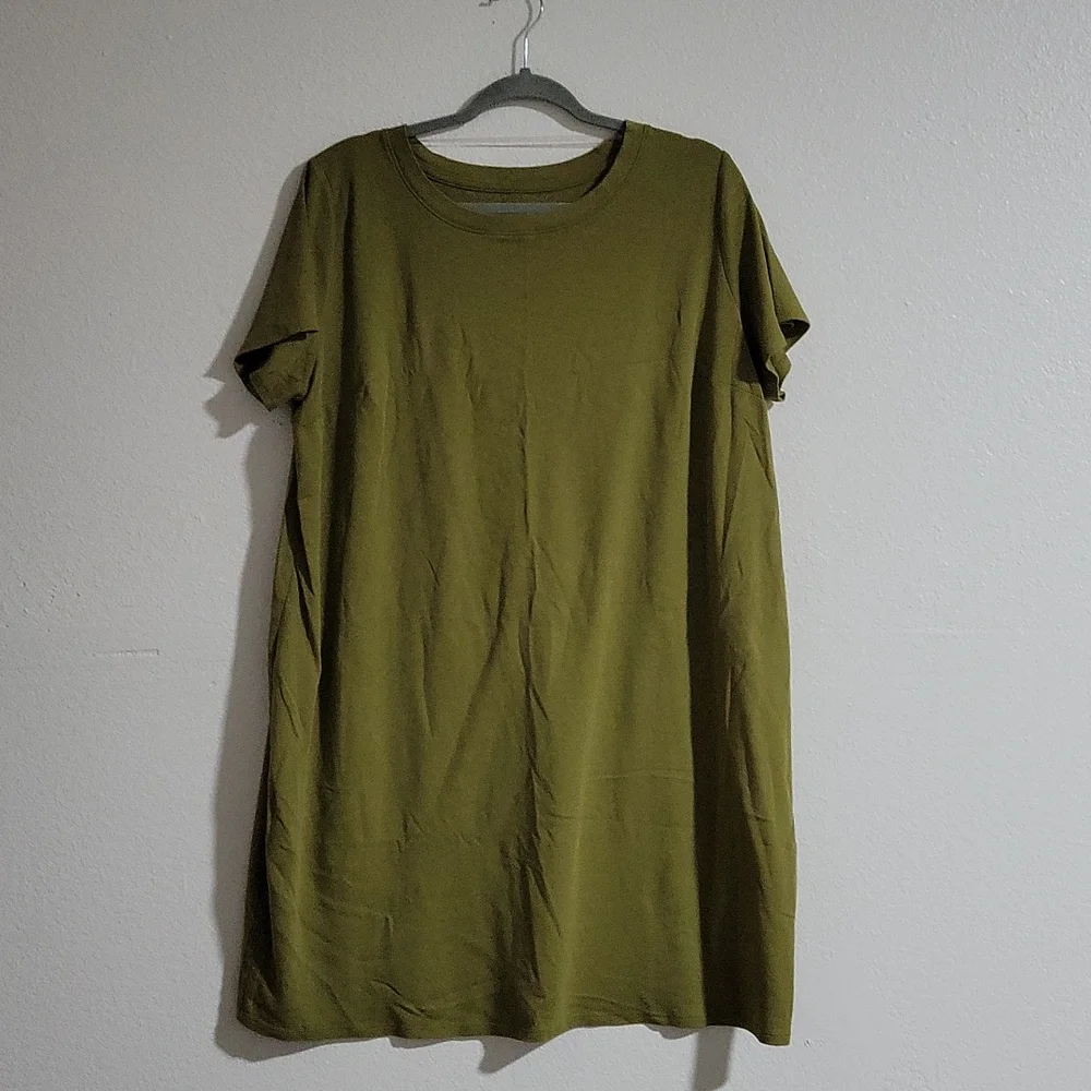 AVA & VIV Olive Green T-Shirt Dress - Picture 1 of 2